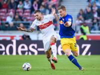 关于弗赖堡客场轻松击败汉诺威，赢得全取三分的信息