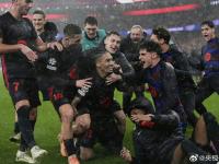 米兰体育电竞-塞维利亚球员集体爆发，大比分击败对手的简单介绍