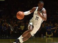 米兰体育注册-76人连胜赛百步走10连胜，西蒙斯砍下16+13