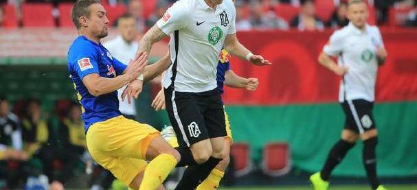 米兰体育官网app-奥格斯堡客场失利，教练对球员表现不满