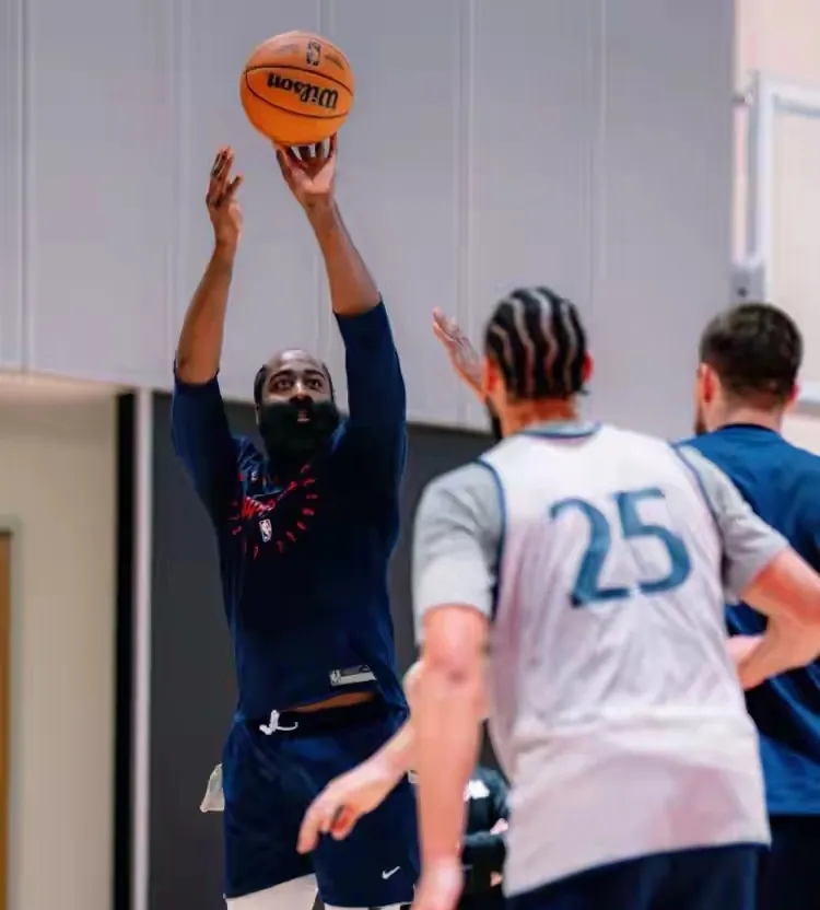 NBA球员投入夏季训练，积极备战新赛季