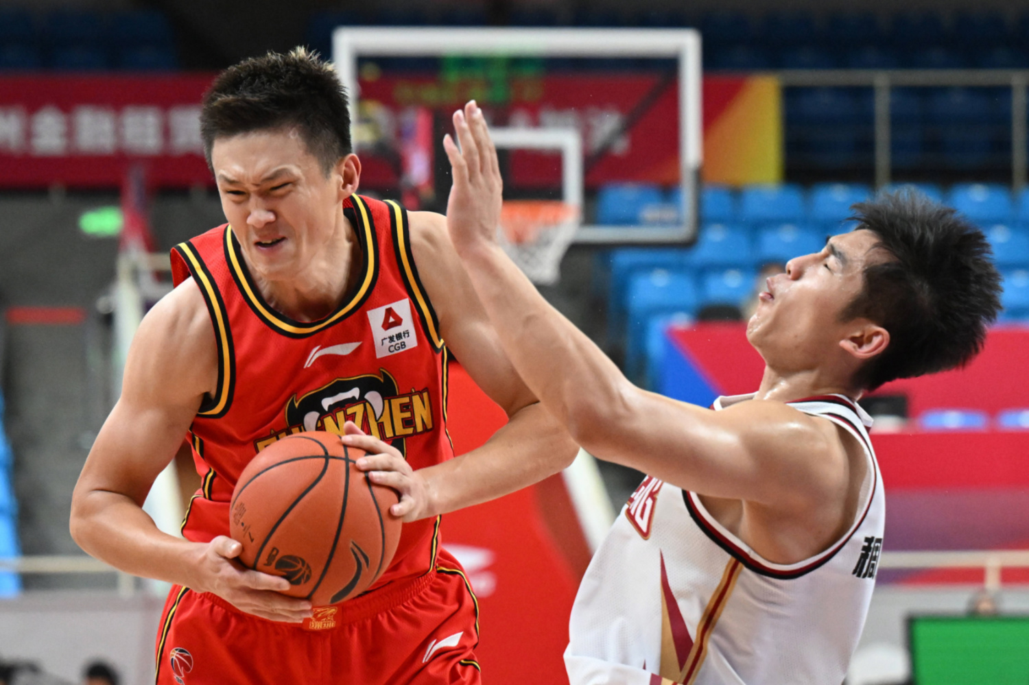 深圳人队在国际比赛中脱颖而出